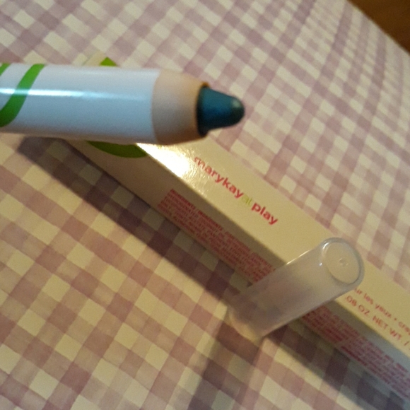 Mary Kay @ play eye crayon TEAL - Picture 2 of 2